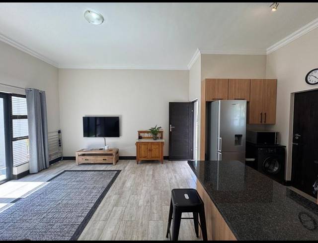 1 BEDROOM PROPERTY TO RENT IN MIDLANDS ESTATE
